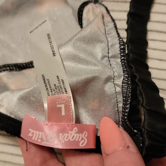 Dollskill Sugar Thrillz Bra - Picture 3 of 3